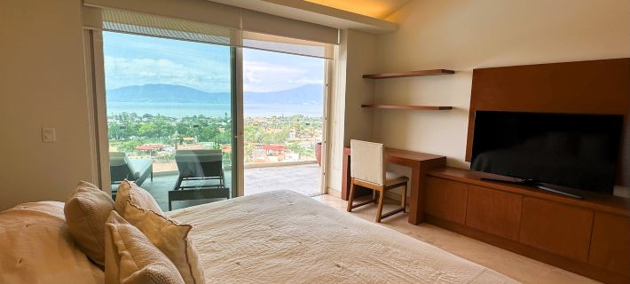 ANANA El Dorado 305 | Pool & Lake Views Hotels in Chapala