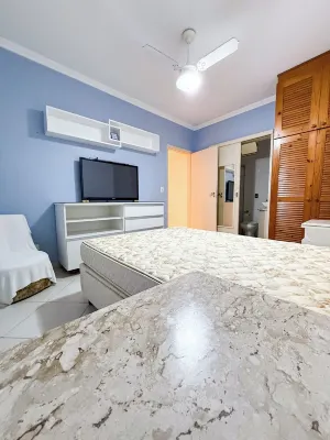 PENTHOUSE - 150 METERS FROM THE BEACH. Street with shops, restaurants, sea view.