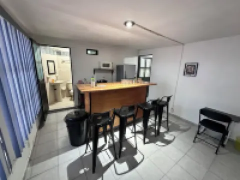 Suite 4|Close to Auto. Mex-Qro.