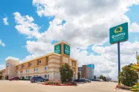 Quality Inn & Suites Plano East - Richardson Hotels near Marshalls