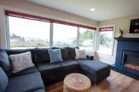 Oceanview Escape – Pet Friendly, Family Ready, Near Waldport Beach