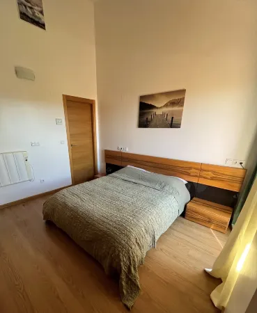 Dúplex Rodeado de Campos de Golf y Vistas al mar