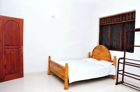 Two Bedroom Holiday Rental Unit, New Town Anuradhapura