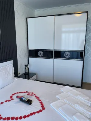 Apart Hotel Gallery B