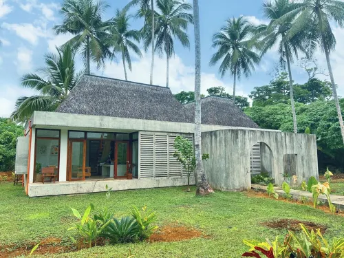 Coco Palm – Luxe 2 Bedroom Villa in North Siargao Hotels in Pilar