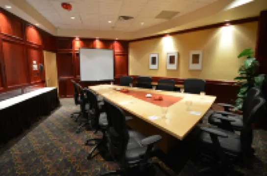 IHotel and Conference Centre Red Deer Formerly Radisson