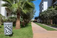 Superb, spacious, furnished apartment 3 minutes from the airport Hotels in Nouaceur