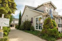 Cozy Rehoboth Beach 2BR Retreat - Just 1.5 Blocks to the Beach!
