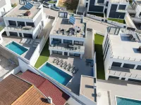 Eden Villa, with jacuzzi and ocean view