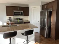 Modern and chic, fully equipped chef inspired kitchen! Hotels in Cochrane