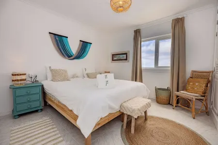 Villa with pool and breathtaking views of the entire island of Lanzarote!