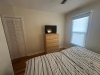 Charming 2-bedroom house with AC, WiFi in serene East Hope.