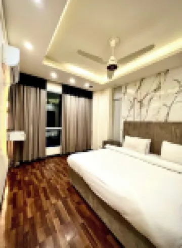 Modern 2-bedroom apartment in Elysium, Islamabad - comfort & city views await! Hotels in 