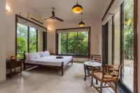 Villa Beach Haven - 2 min walk from beach Hotels in Awas