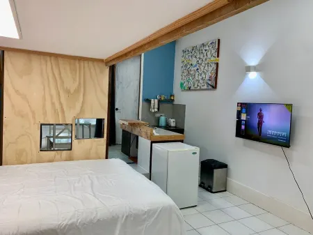 Quintessential Brunswick Retreat great location Отели в г. Брансуик