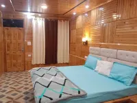 4 Bedroom Cottage by SILVERMOON HOMESTAY SHIMLA | NEAR FAGU - KUFRI