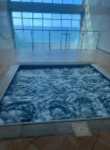 Epic Sea Views Apartment and Cozy Luxury Stay