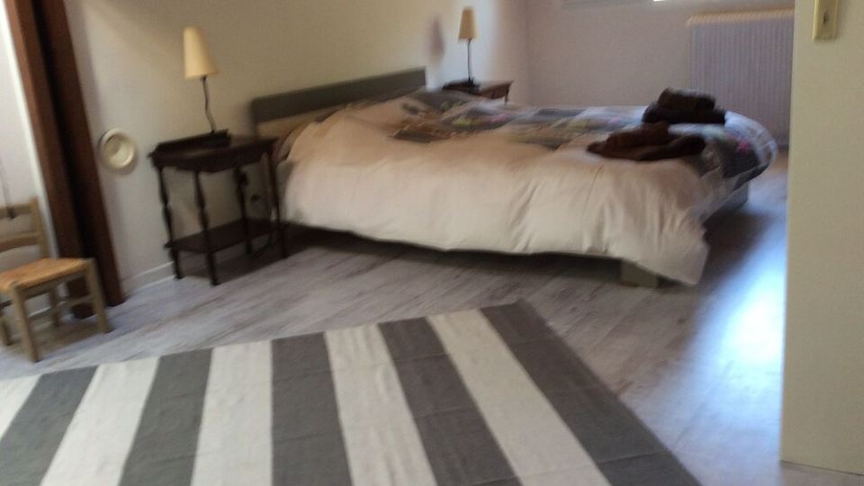 Maison de Campagne Avec Piscine sur un Airial