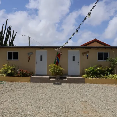 Love and Peace Vacation Rental Aruba