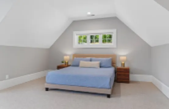 NEW LakeHome On The Water, LUXURY Sleeps 18, Pool, Dock, Beach, Close To Clemson