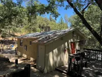 Yosemite Bug Rustic Mountain Resort فنادق في Midpines