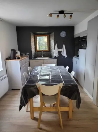 C'est dans notre Cocoon face au coeur du Village de formiguere.