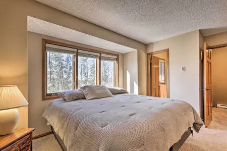 Sunset Mountain View Townhome and Winter Park Ski/Hike/Bike Hub