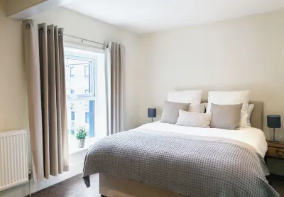 Jasmine Cottage, Skipton - deluxe 2 bedroom terrace Catgill Farm 주변 호텔