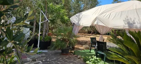 Salentiggiano Villa Ulivo With Swimming Pool: YELLOW TWO-ROOM APARTMENT 2/4 beds