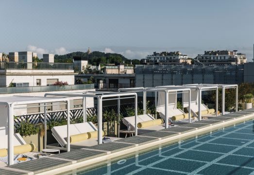 숙소 비교 분석 이미지