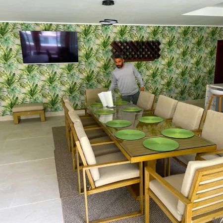 Luxury Villa 8 Bedrooms Private Compound with Pool