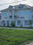 Charming Modern House In Residential Providence Hot-W/Wi-Fi/AC, Live/Secure Cam