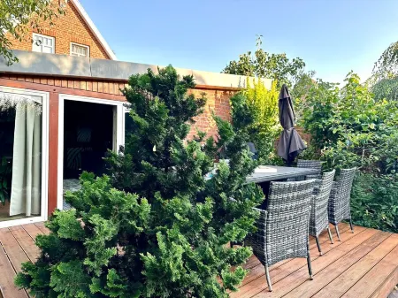 Lodge of Africa - Sauna, whirlpool & fenced garden