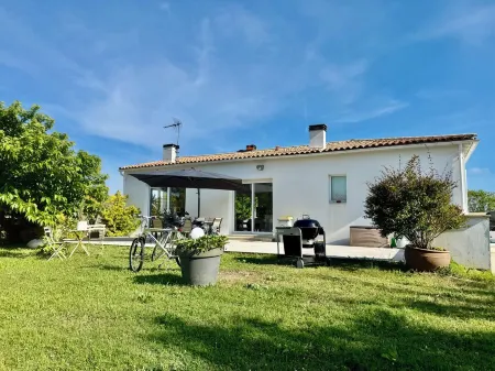 House Sainte-Marie de Ré Отели в г. Сент-Мари-Де-Ре