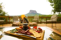 5 bedrooms Villa in Legend Golf and Safari Hotels in Mokopane