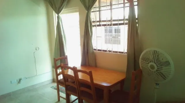 One Bedroom apartment in Warrens quiet location
