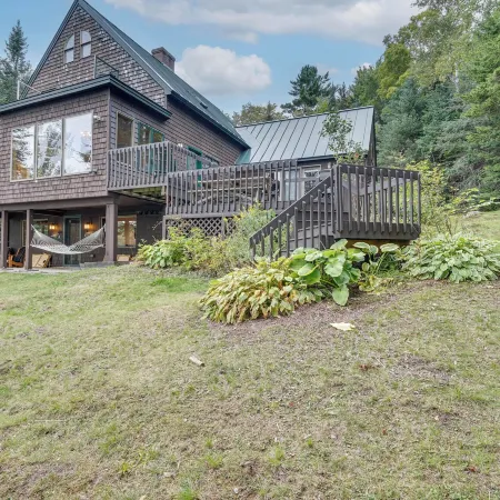 Lakefront Paradise Near Okemo and Killington