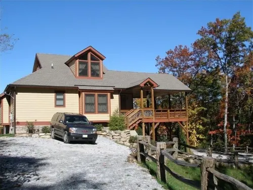 Waterfall View! Large Deck, Hot Tub, Outdoor Fire Pit! Hotels in Hogback