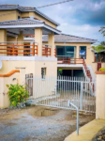 Emampingeni Lodge Hotels in Port Edward