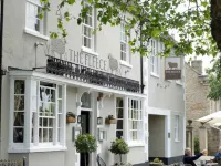 The Fleece Hoteles en Witney