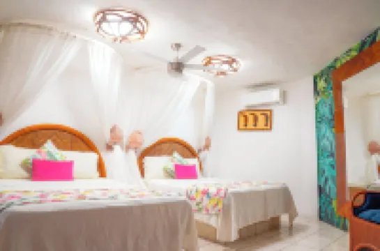 Monyoli Hotel & Boutique