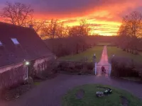 Maison Dans la Campagne Morvandelle Hotel a Tavernay