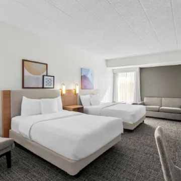 Spark by Hilton Des Plaines Chicago O'Hare