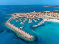 Relaxing Holiday Home in Isola Rossa