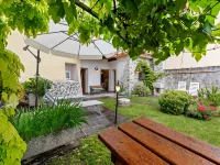 Belvilla by OYO Golden Delicious Hotel a Brez