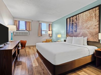 Super 8 by Wyndham Thunder Bay