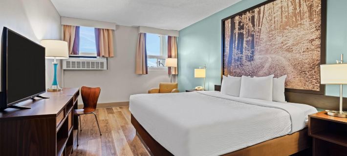 Super 8 by Wyndham Thunder Bay Hotels in Thunder Bay