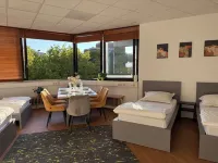 City Center Retreat/ 1 min Train Station Hotels in Sülz