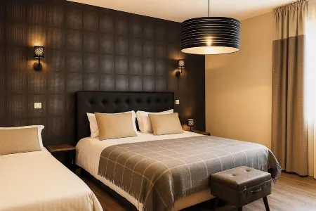 Hôtel l'Ange de la vallée Отели в г. Шатийон-ан-Мишай