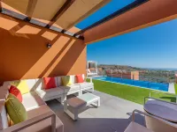 Chalet in Maspalomas with Heated Pool - Alphydda